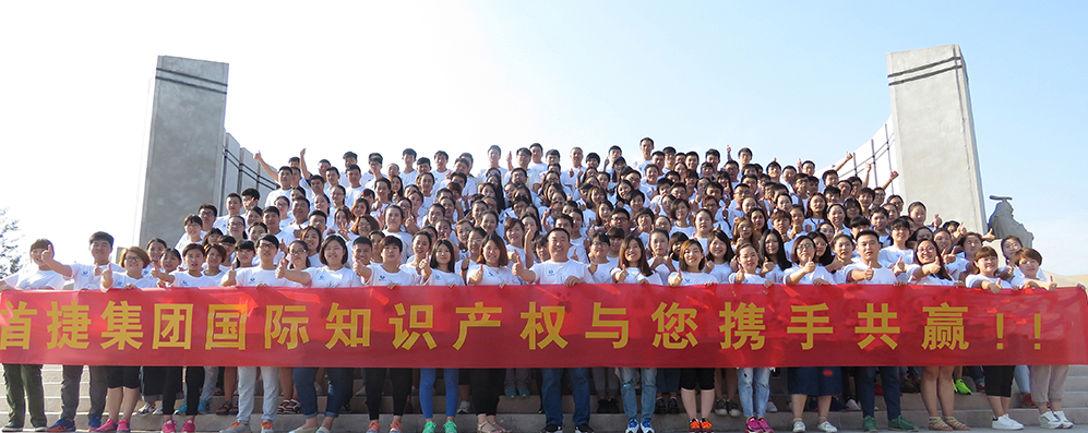 杰夫哈迪與里德爾正式組合!WWE為哈迪兄弟名字注冊商標!